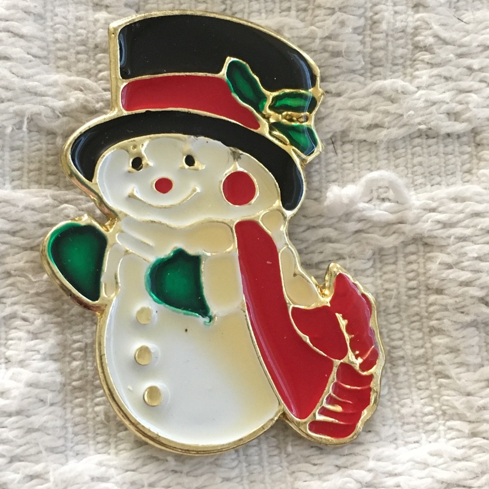 Snowman pin